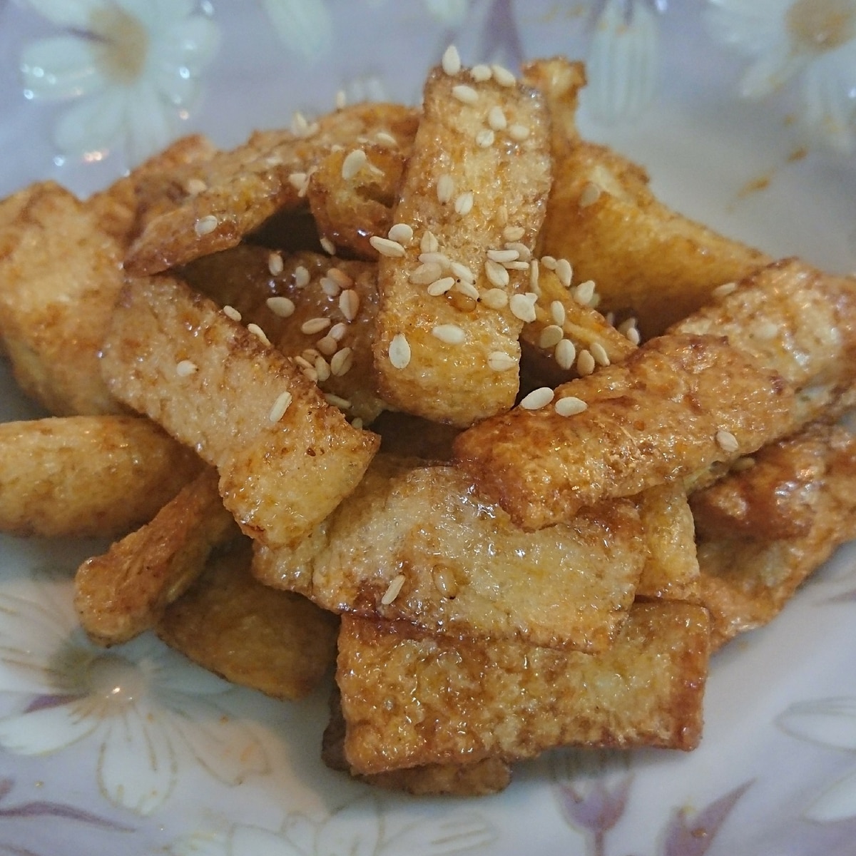 材料2つ 油揚げでカリカリ甘辛おかず お弁当にも レシピ 作り方 By みたらし きなこ 楽天レシピ